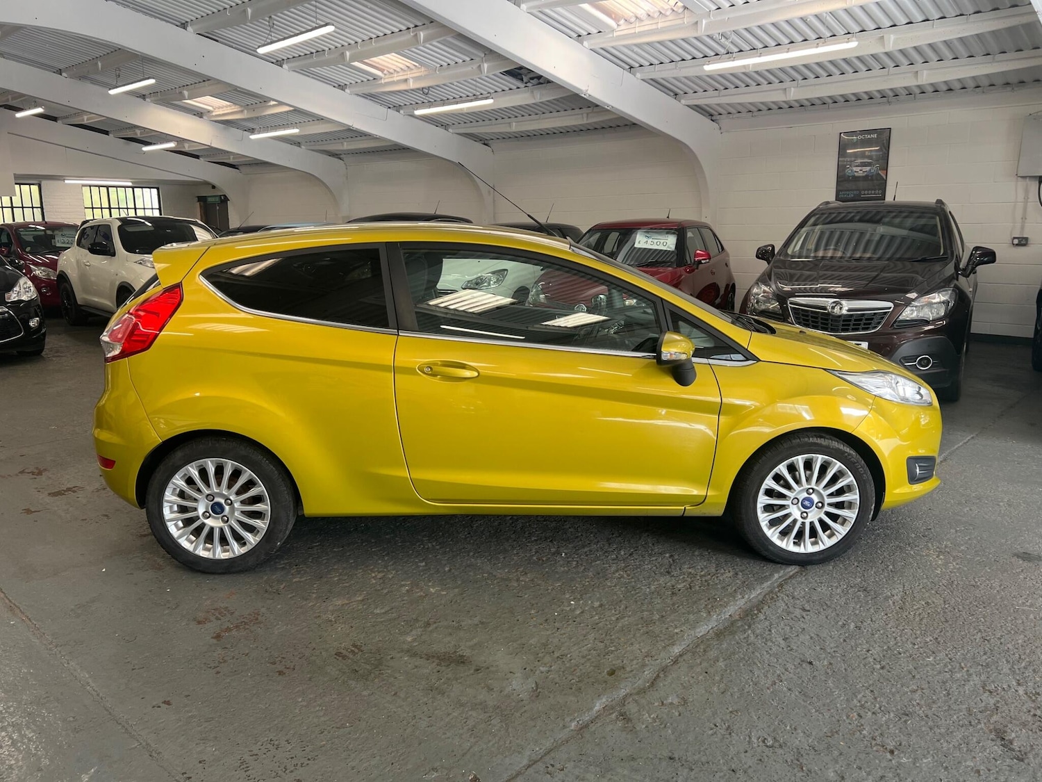 Used Ford Fiesta 2013 for sale - 76424298: Photo 7
