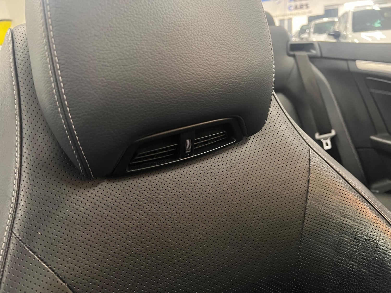 Used Mercedes-Benz E Class 2014 for sale - 77229530: Photo 15