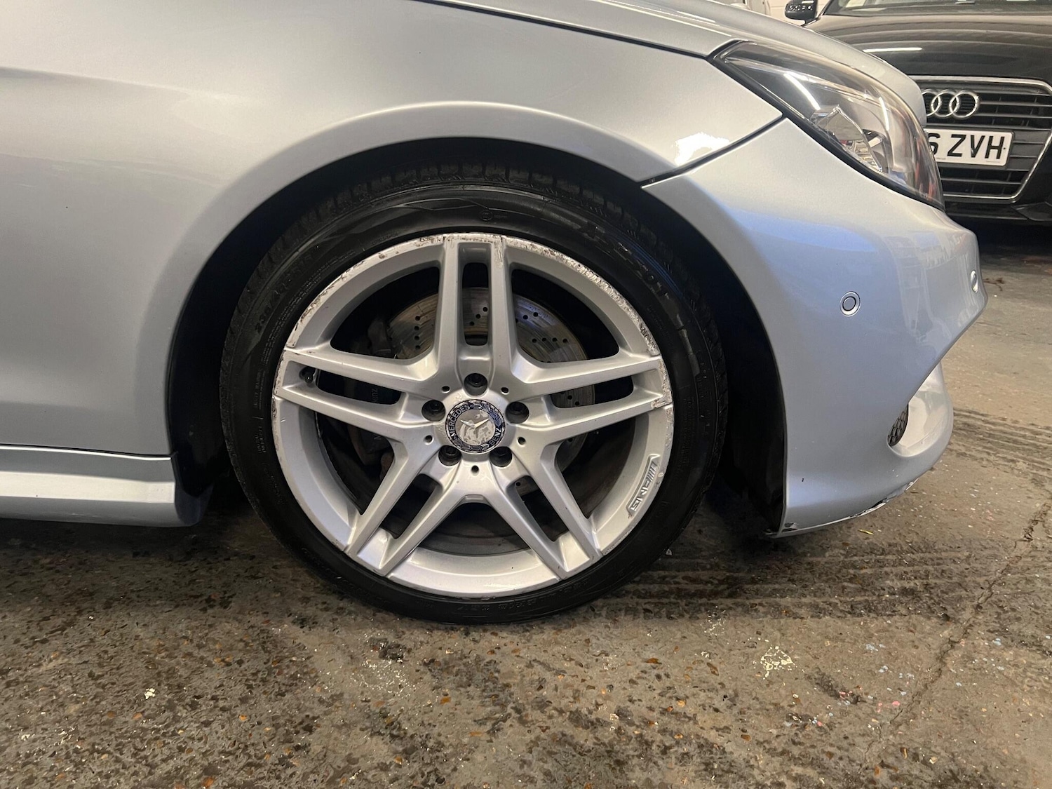 Used Mercedes-Benz E Class 2014 for sale - 77229530: Photo 25