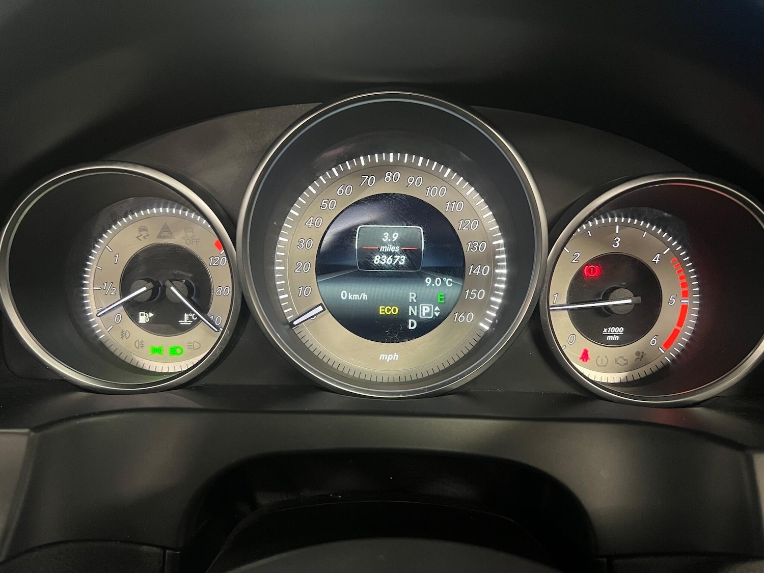 Used Mercedes-Benz E Class 2014 for sale - 77229530: Photo 31