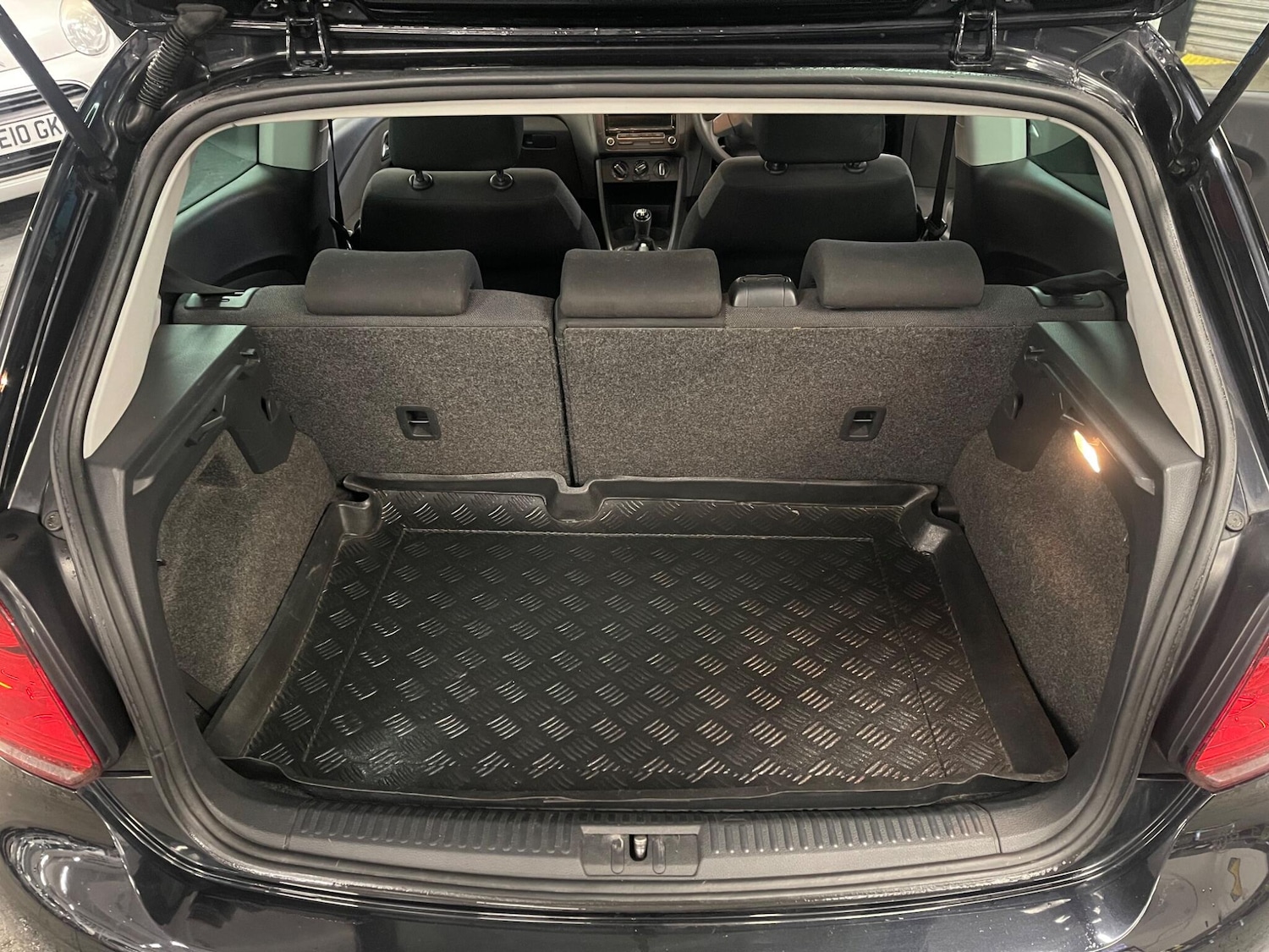 Used Volkswagen Polo 2013 for sale - 77229535: Photo 30