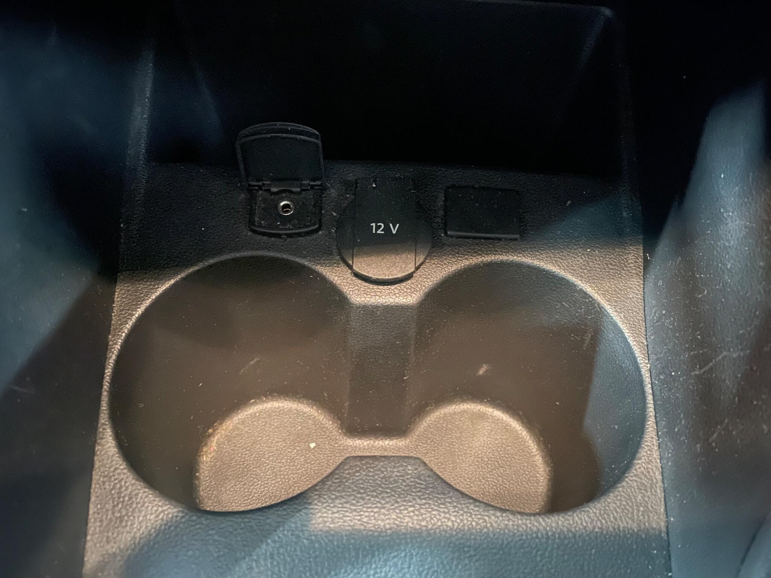 Used Volkswagen Polo 2013 for sale - 77229535: Photo 34