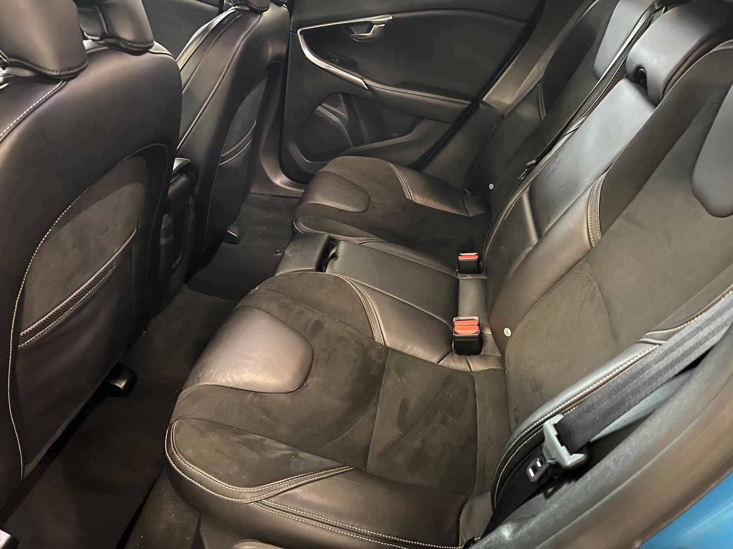 Used Volvo V40 2015 for sale - 76997779: Photo 12