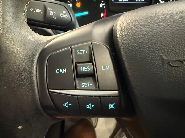 Used Ford Fiesta 2018 for sale - 75670863: Photo 13