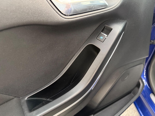 Used Ford Fiesta 2018 for sale - 75670863: Photo 16
