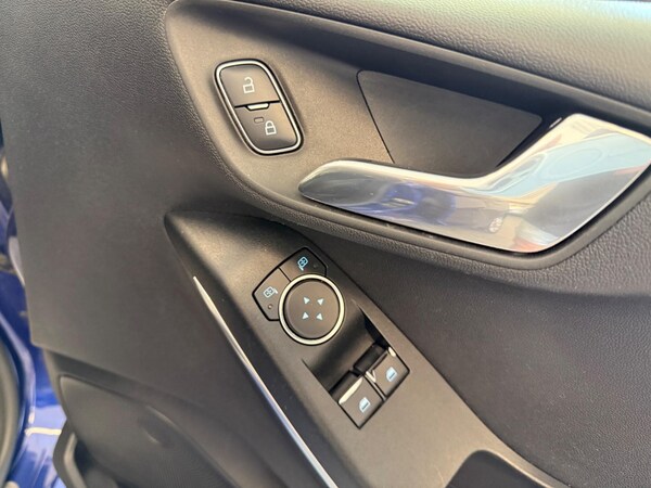Used Ford Fiesta 2018 for sale - 75670863: Photo 17
