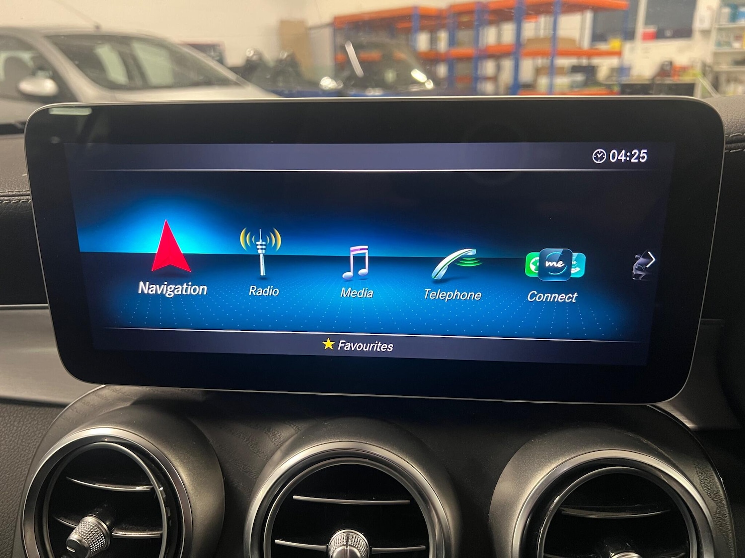 Used Mercedes-Benz C Class 2018 for sale - 77119833: Photo 26