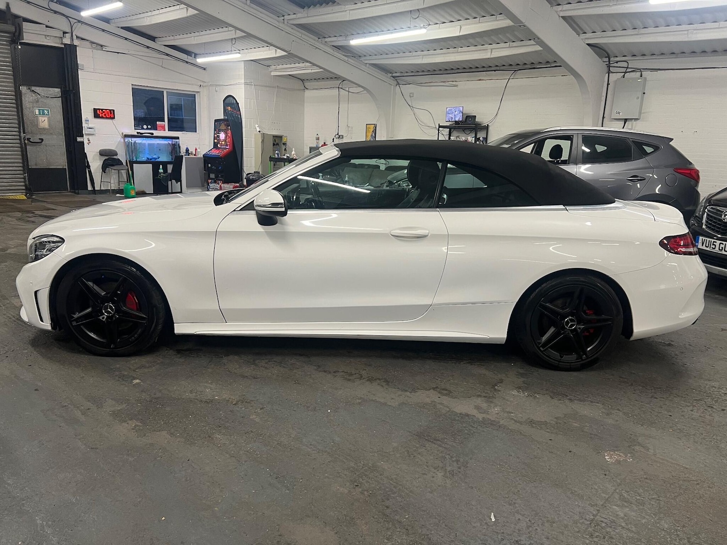 Used Mercedes-Benz C Class 2018 for sale - 77119833: Photo 8