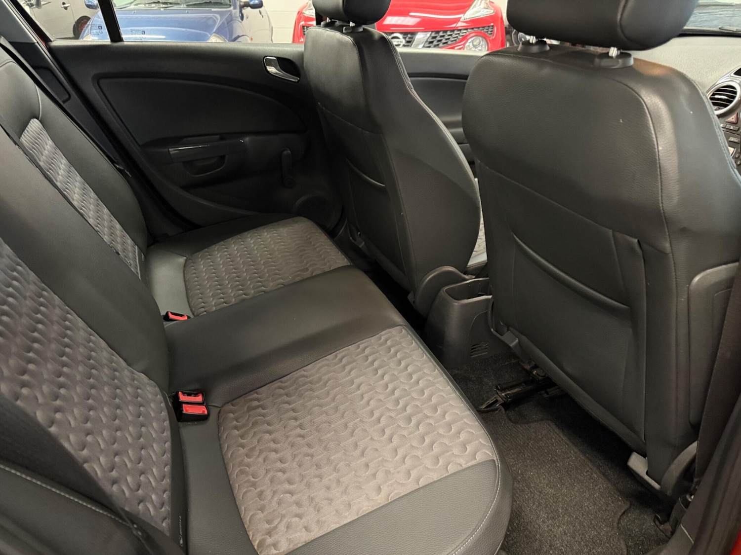 Used Vauxhall Corsa 2011 for sale - 76085355: Photo 16