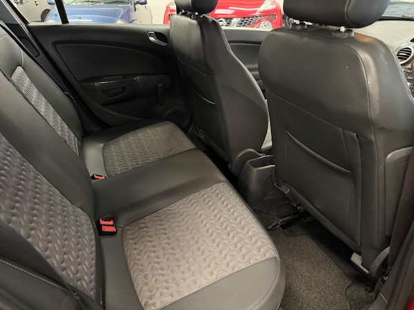 Used Vauxhall Corsa 2011 for sale - 76085355: Photo 16