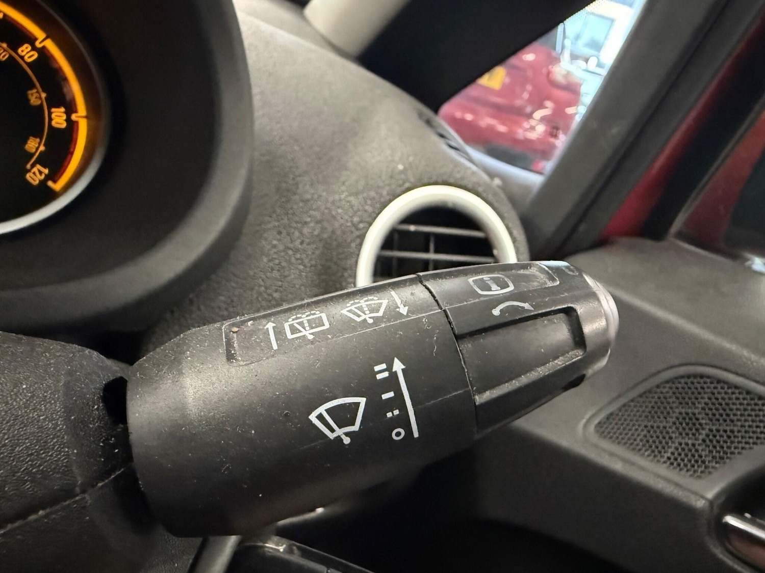 Used Vauxhall Corsa 2011 for sale - 76085355: Photo 17