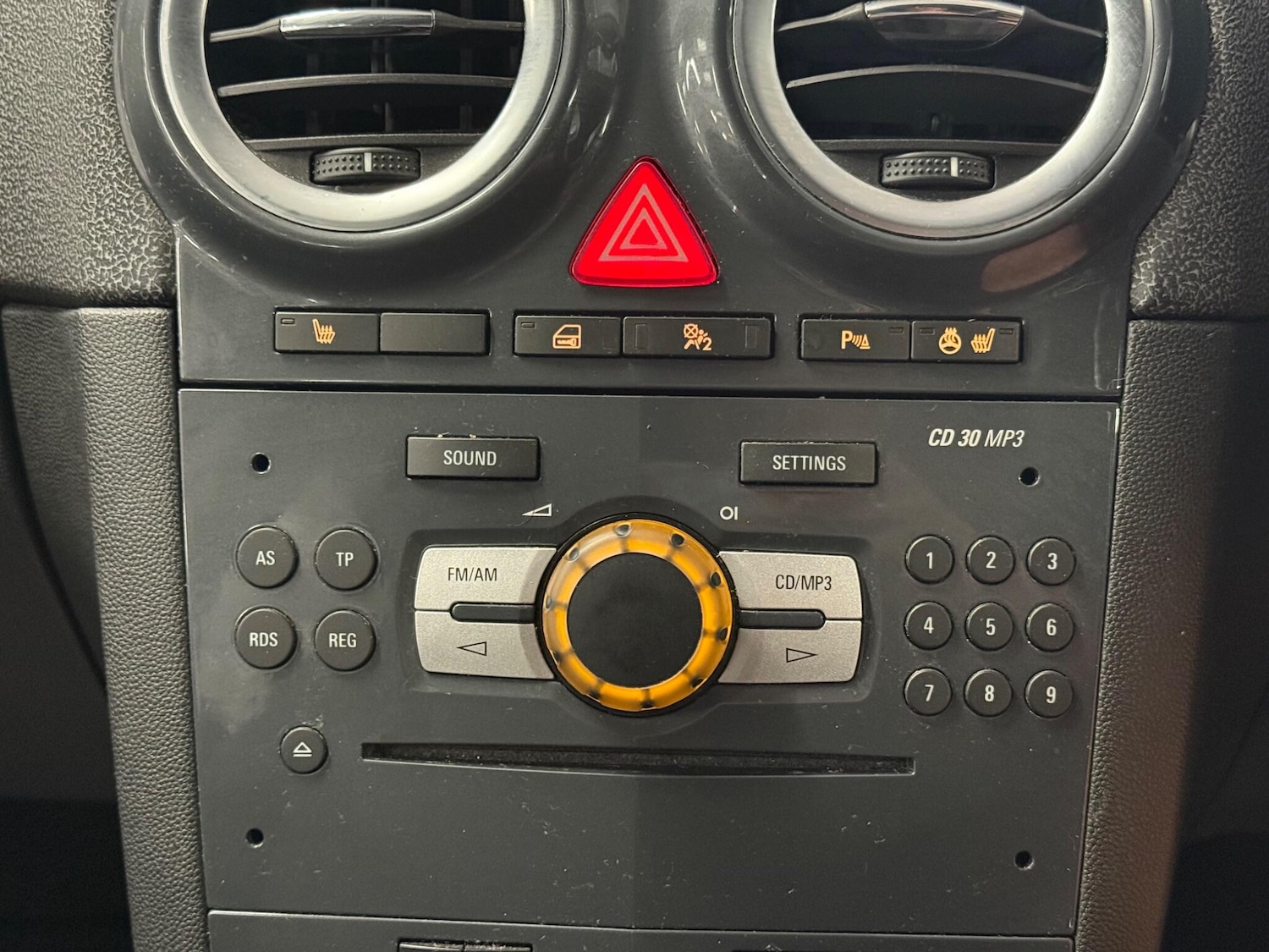 Used Vauxhall Corsa 2011 for sale - 76085355: Photo 20