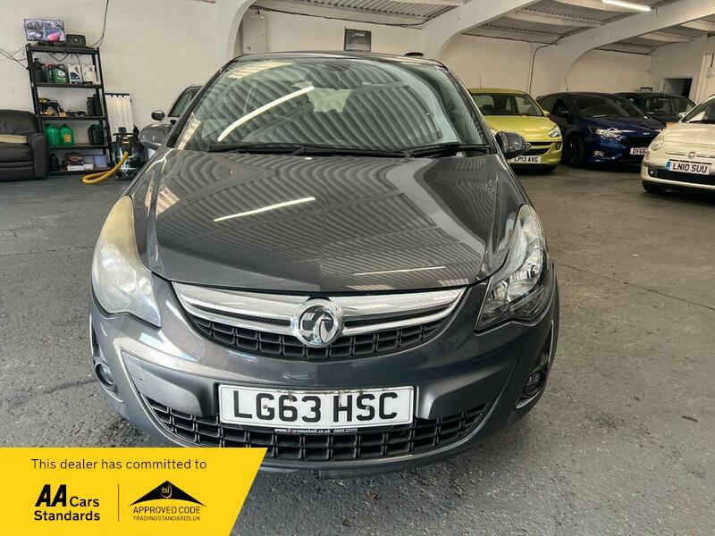 Used Vauxhall Corsa 2013 for sale - 76371239: Photo 2