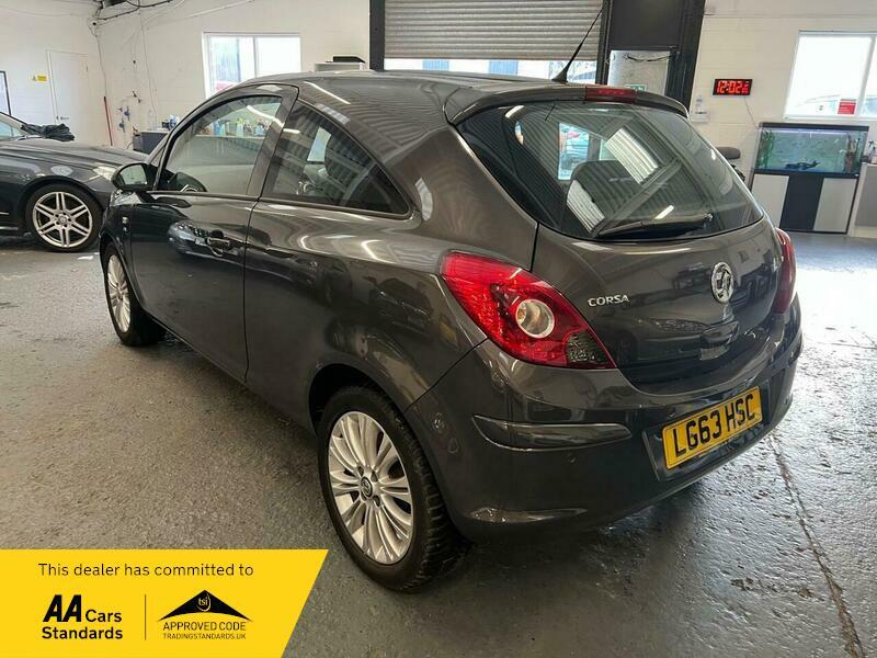 Used Vauxhall Corsa 2013 for sale - 76371239: Photo 4