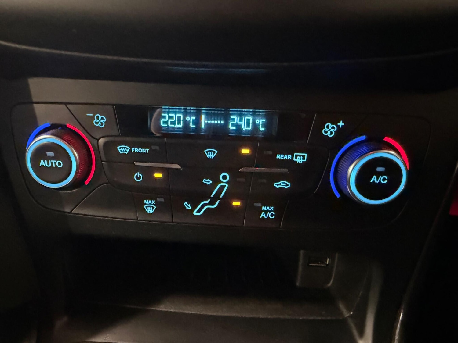 Used Ford Focus 2015 for sale - 77695932: Photo 18