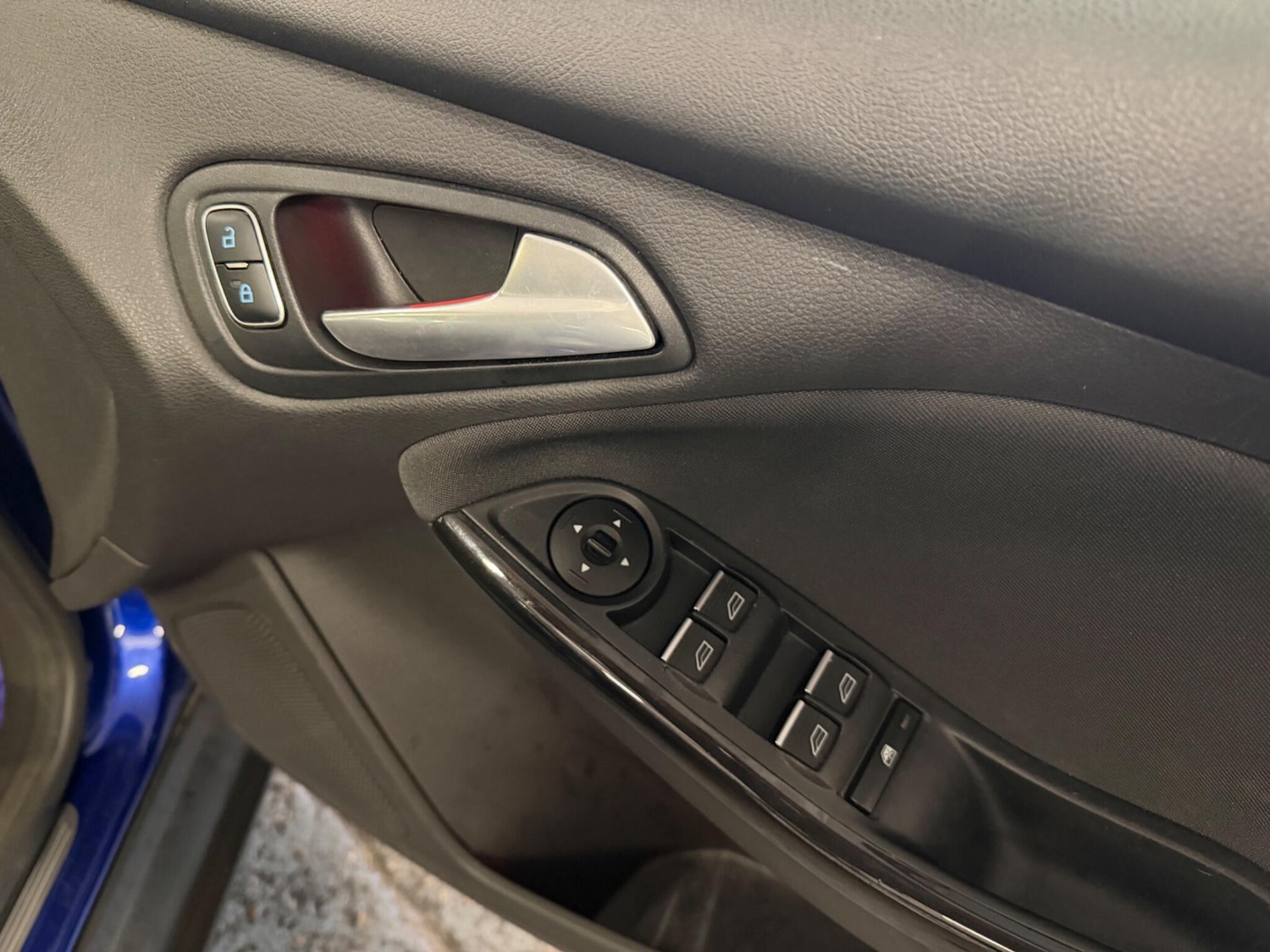 Used Ford Focus 2015 for sale - 77695932: Photo 24