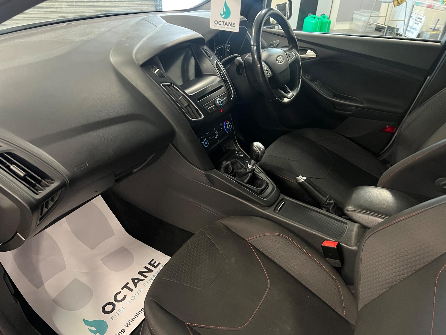 Used Ford Focus 2017 for sale - 76592385: Photo 32