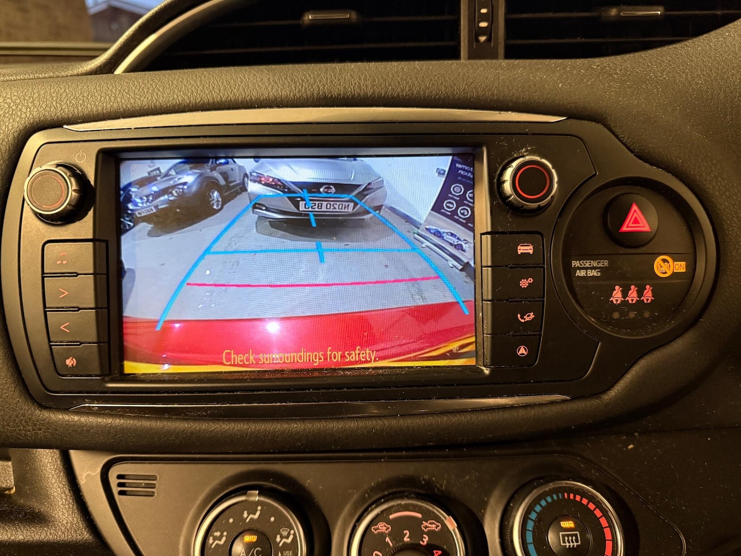 Used Toyota Yaris 2016 for sale - 77108855: Photo 26