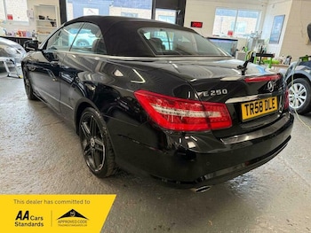 Used Mercedes-Benz E-Class 2011 for sale - 76026442: Photo