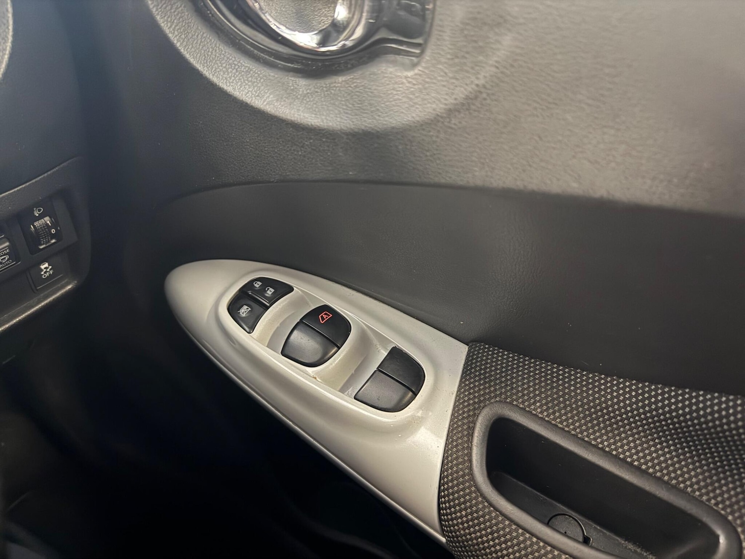 Used Nissan Juke 2017 for sale - 76824599: Photo 32