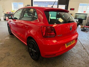 Used Volkswagen Polo 2016 for sale - 78170390: Photo