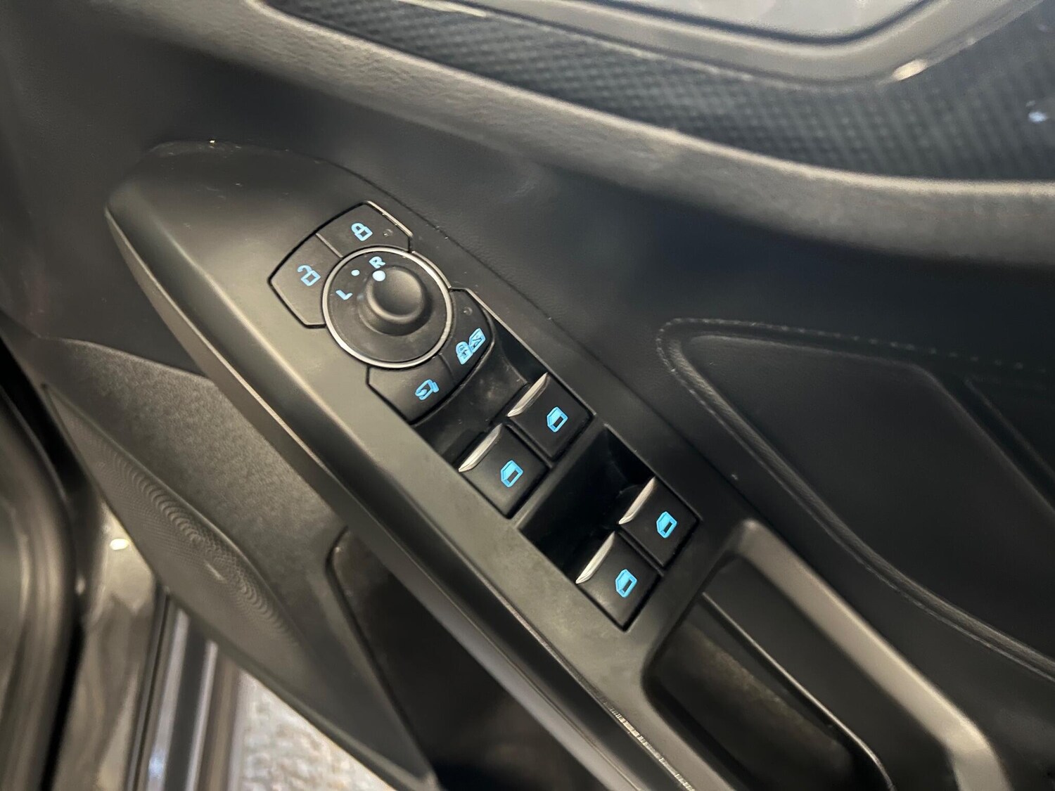 Used Ford Focus 2021 for sale - 76952441: Photo 22