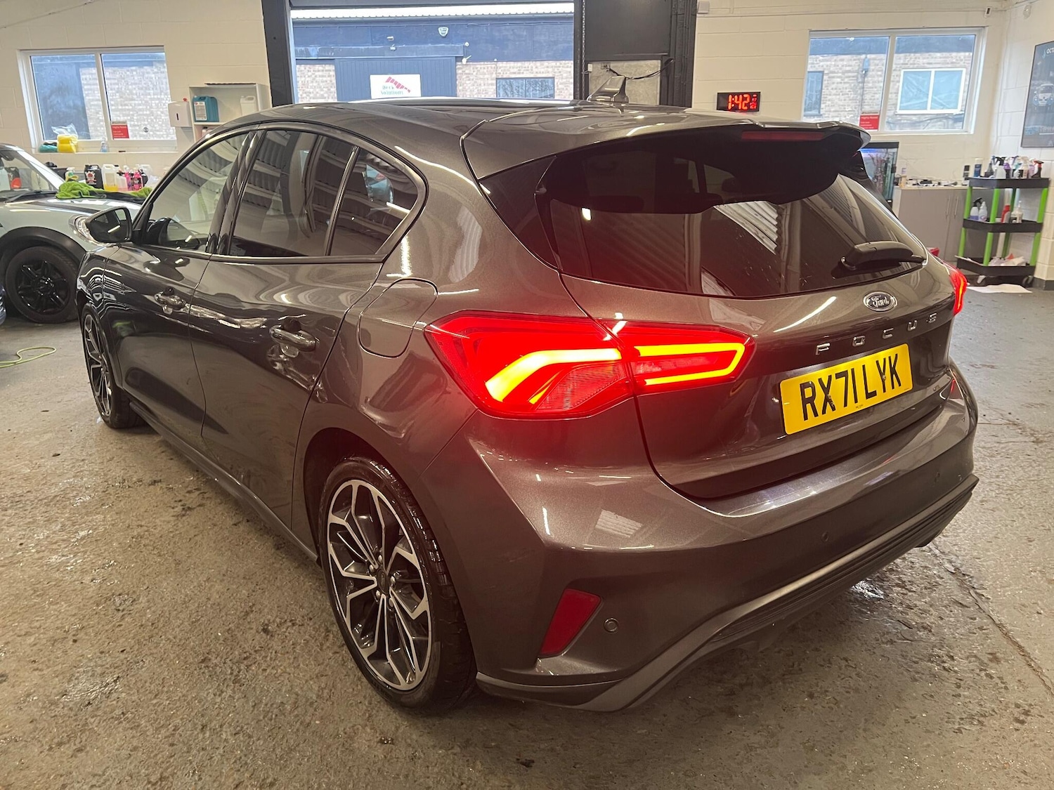 Used Ford Focus 2021 for sale - 76952441: Photo 4