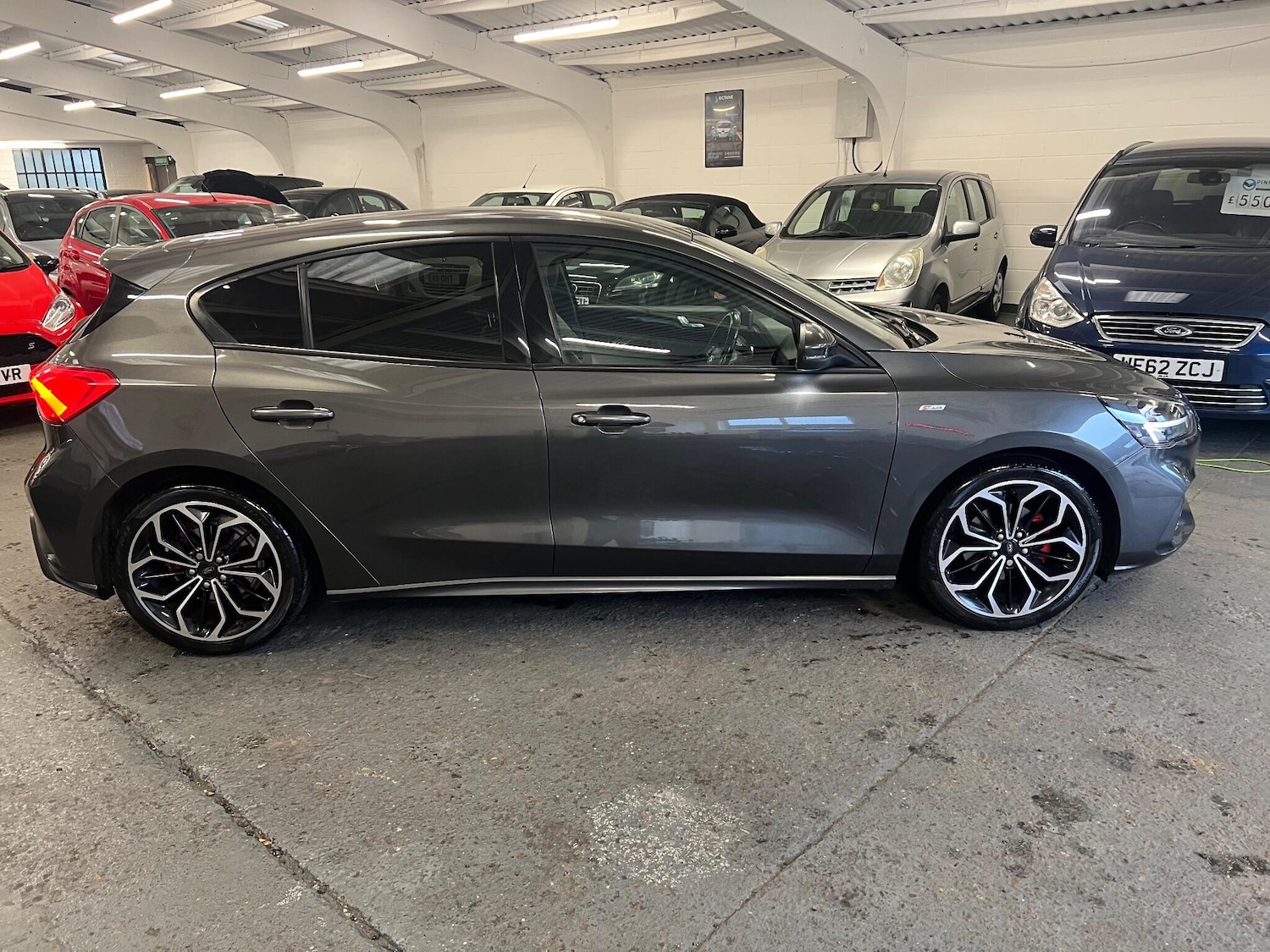 Used Ford Focus 2021 for sale - 76952441: Photo 7