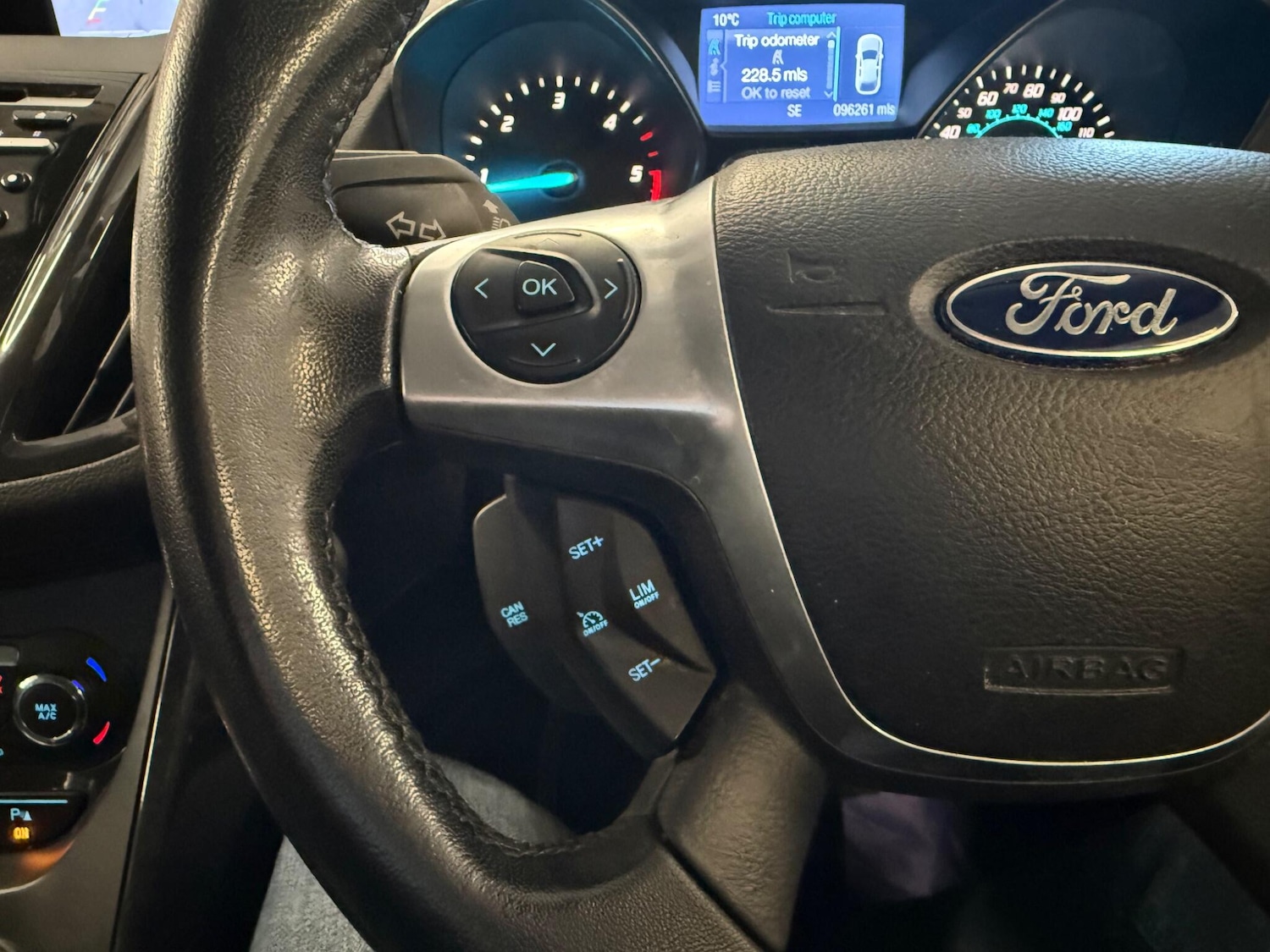 Used Ford Kuga 2014 for sale - 78047741: Photo 16