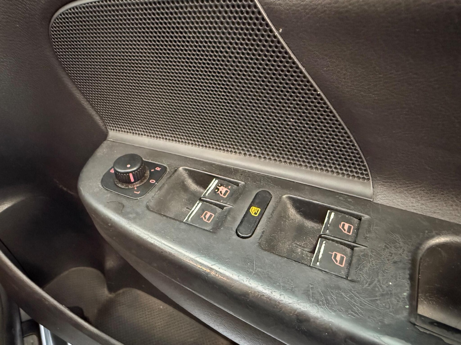 Used Volkswagen Golf 2006 for sale - 75941183: Photo 31