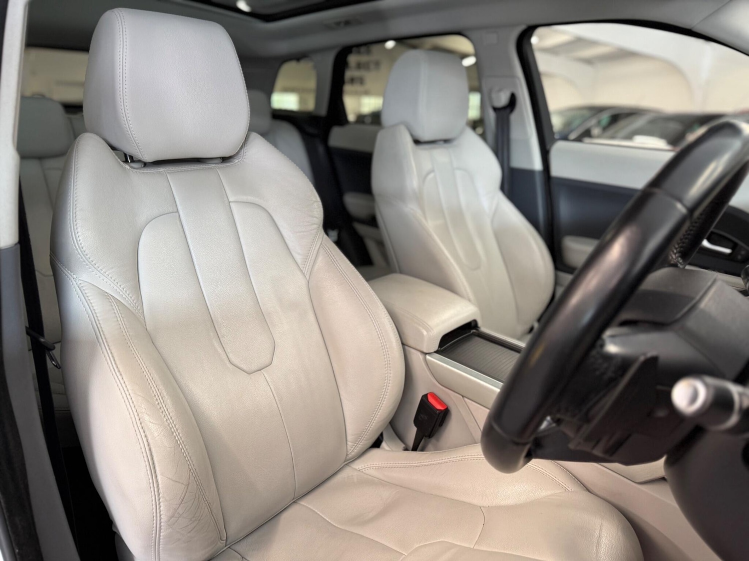 Used Land Rover Range Rover Evoque 2013 for sale - 76424076: Photo 12