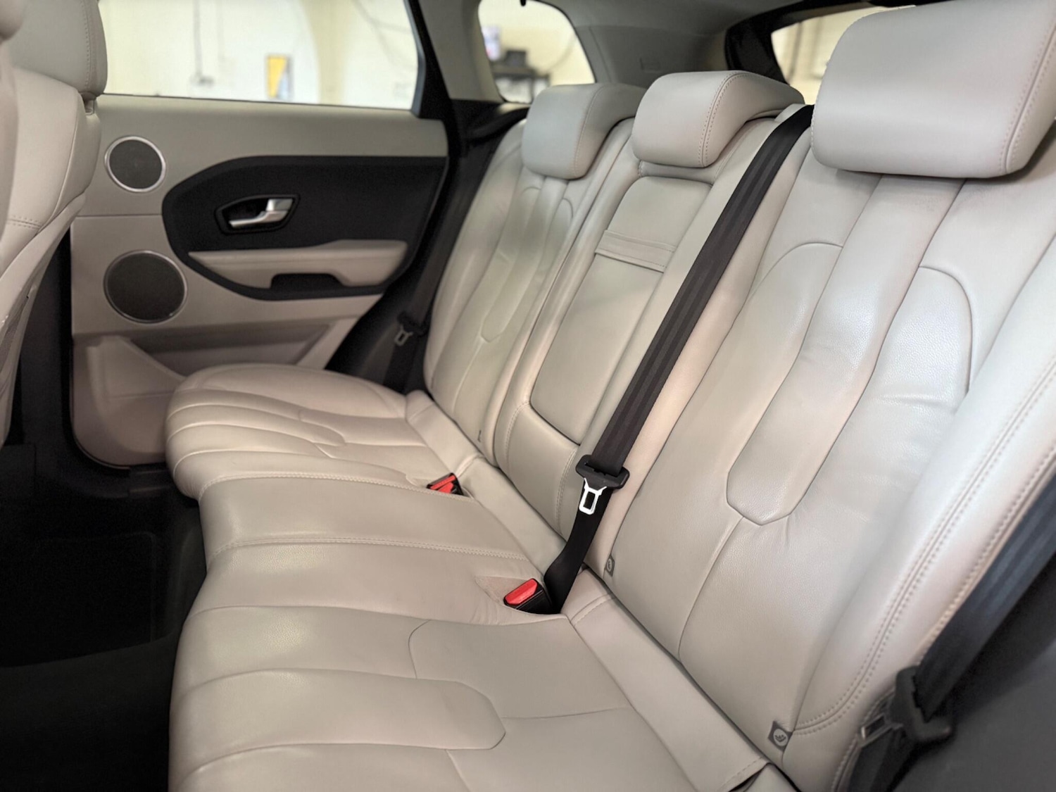 Used Land Rover Range Rover Evoque 2013 for sale - 76424076: Photo 13