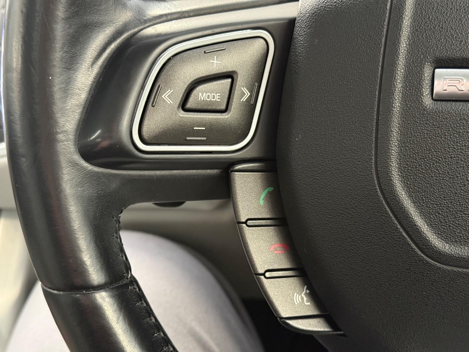 Used Land Rover Range Rover Evoque 2013 for sale - 76424076: Photo 17