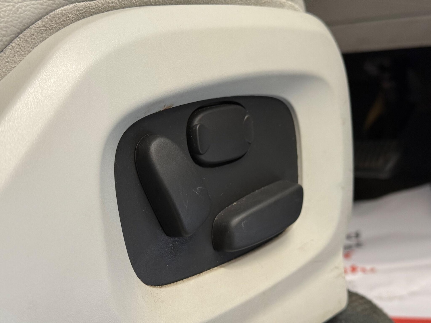 Used Land Rover Range Rover Evoque 2013 for sale - 76424076: Photo 32