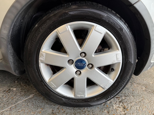 Used Ford Fusion 2006 for sale - 76084094: Photo 28