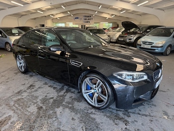 Used BMW M5 2015 for sale - 79131721: Photo