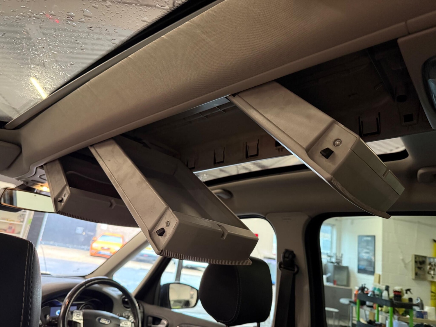 Used Ford Galaxy 2012 for sale - 76976730: Photo 18