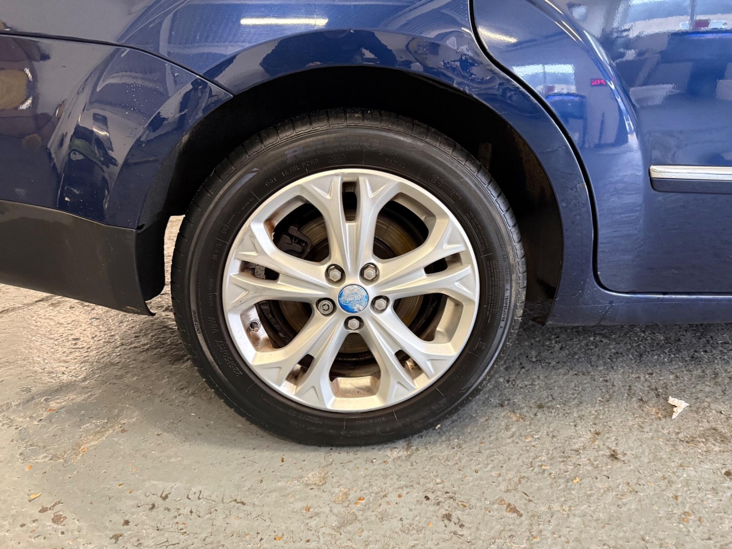 Used Ford Galaxy 2012 for sale - 76976730: Photo 23