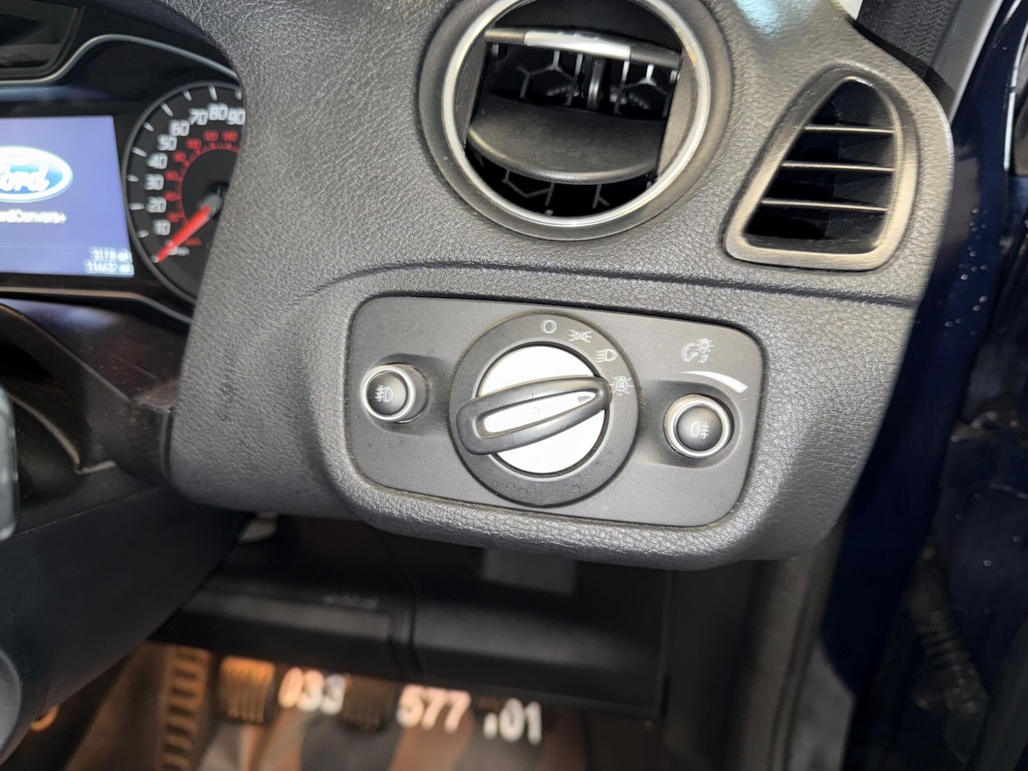 Used Ford Galaxy 2012 for sale - 76976730: Photo 29