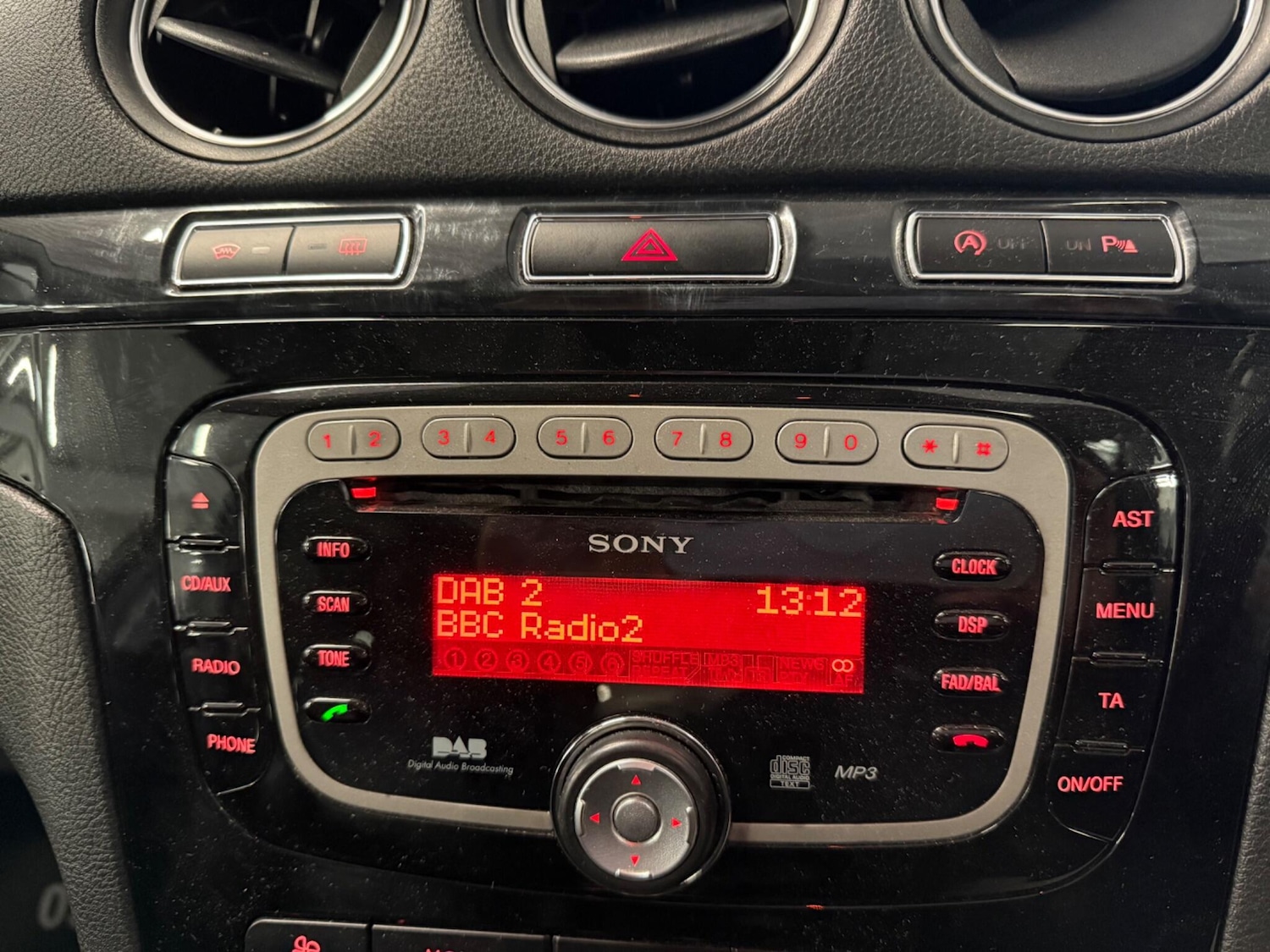 Used Ford Galaxy 2012 for sale - 76976730: Photo 35