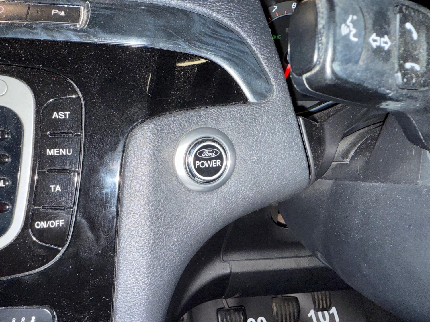 Used Ford Galaxy 2012 for sale - 76976730: Photo 36