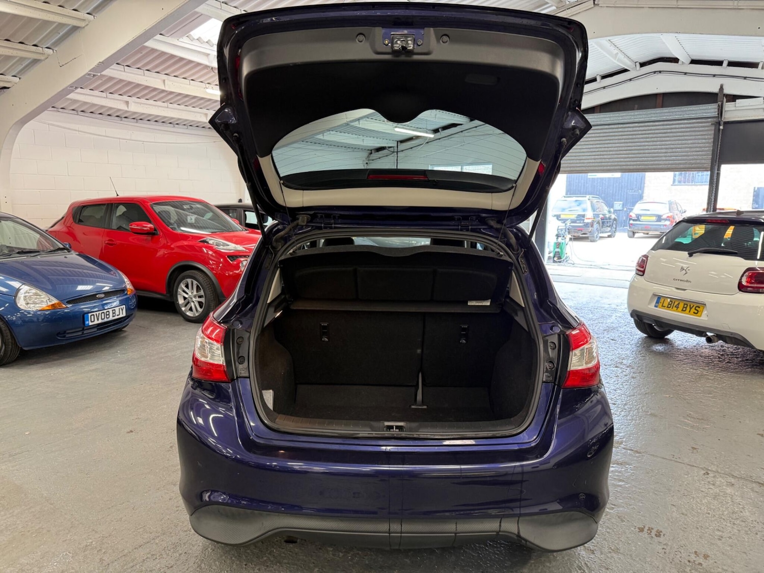 Used Nissan Pulsar for sale - 76995393: Photo 34