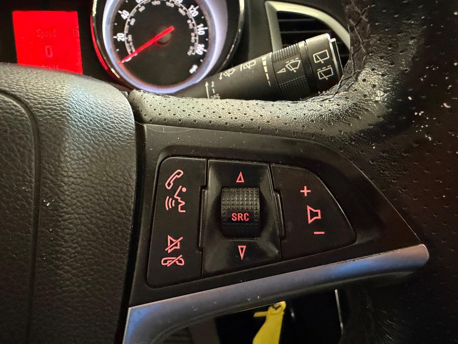 Used Vauxhall Astra GTC 2013 for sale - 77550159: Photo 16