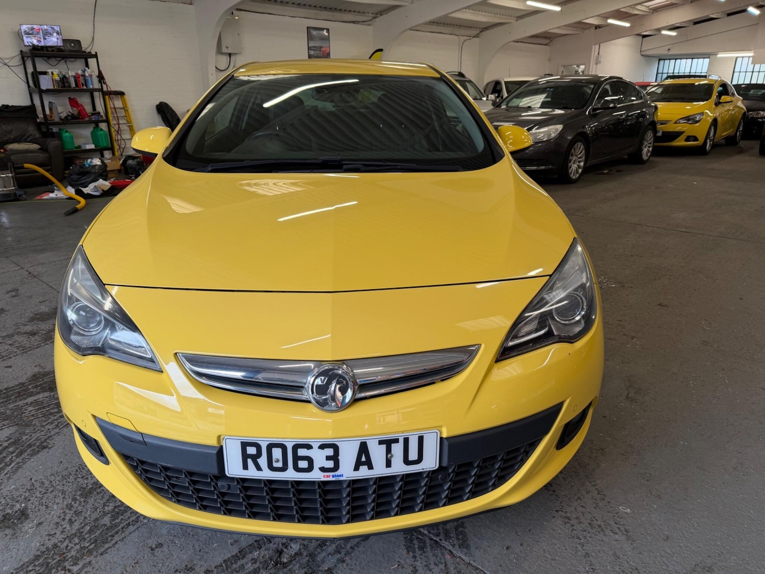 Used Vauxhall Astra GTC 2013 for sale - 77550159: Photo 2