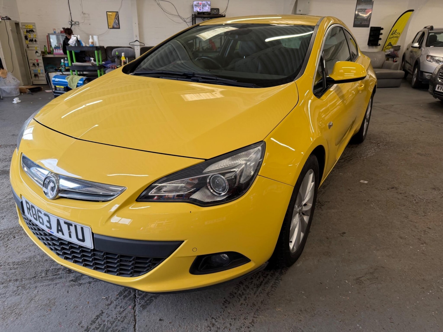 Used Vauxhall Astra GTC 2013 for sale - 77550159: Photo 3
