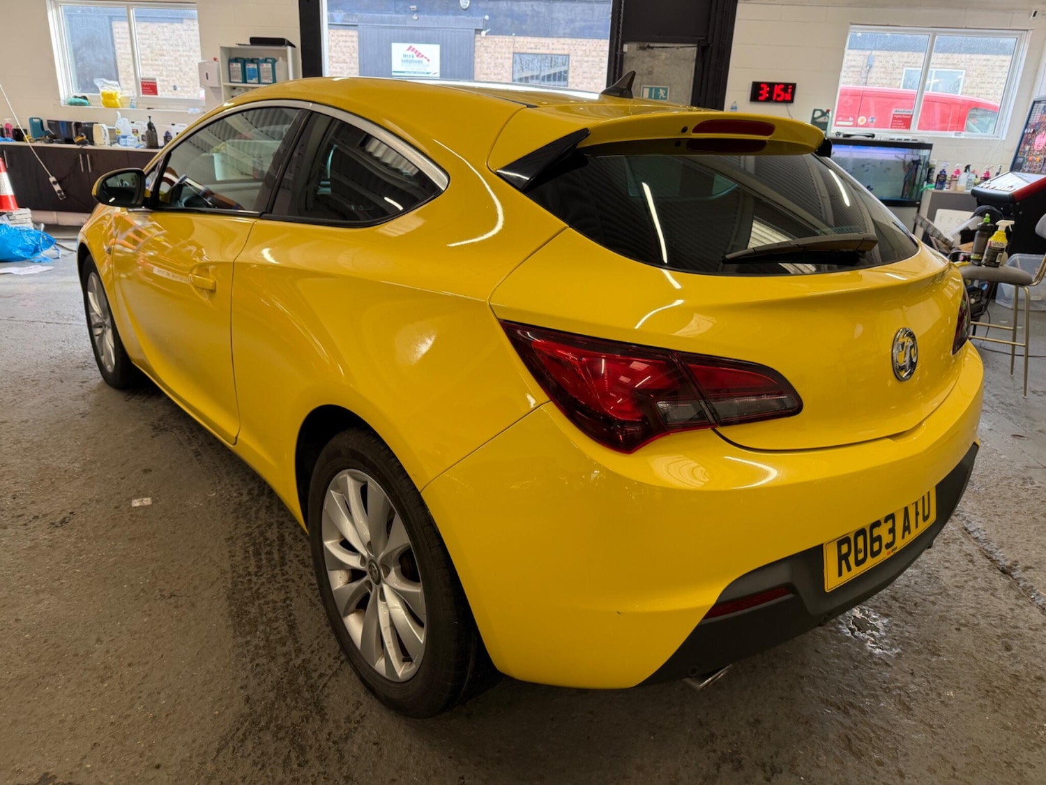 Used Vauxhall Astra GTC 2013 for sale - 77550159: Photo 4