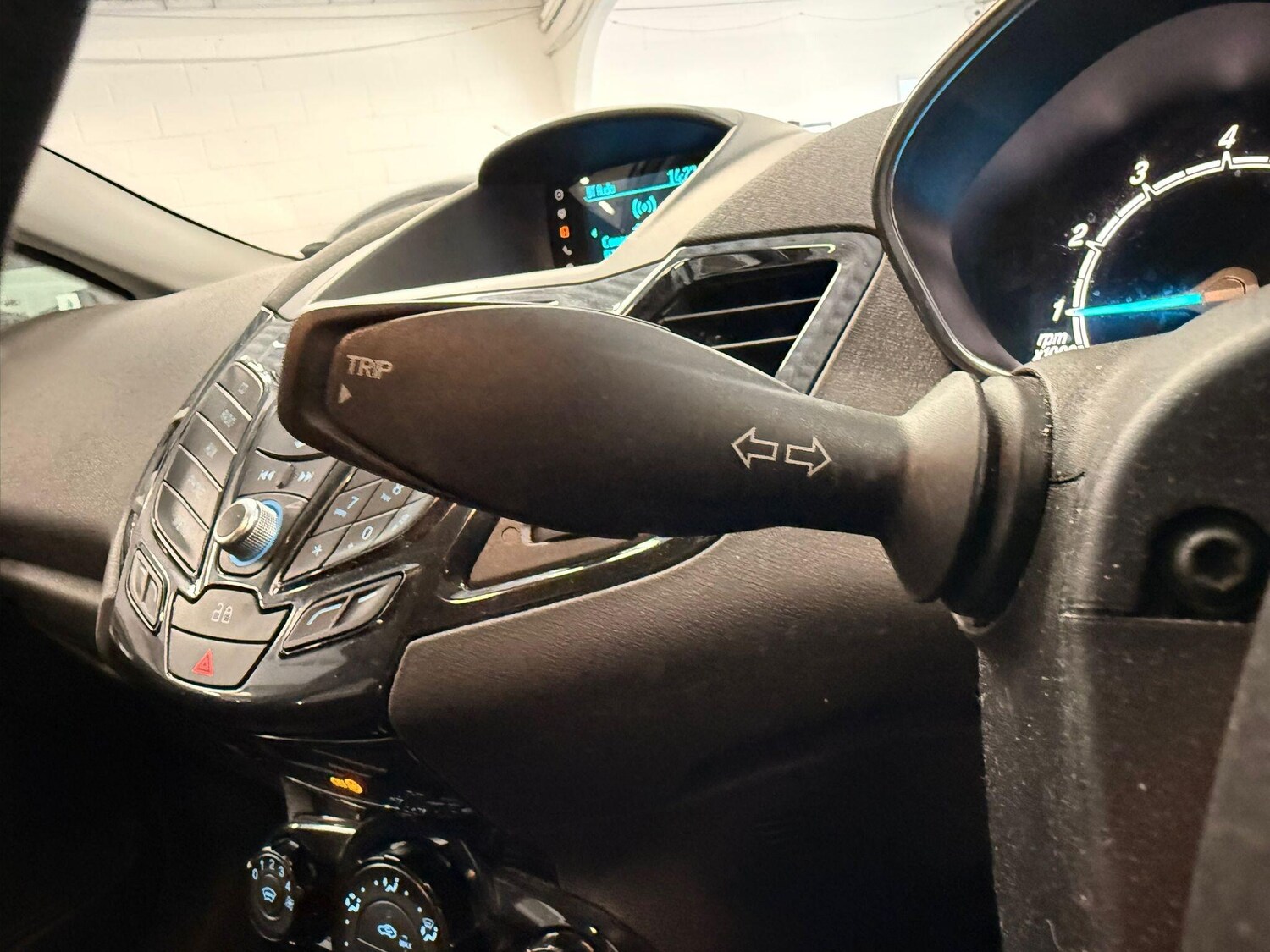 Used Ford Fiesta 2014 for sale - 75839408: Photo 18
