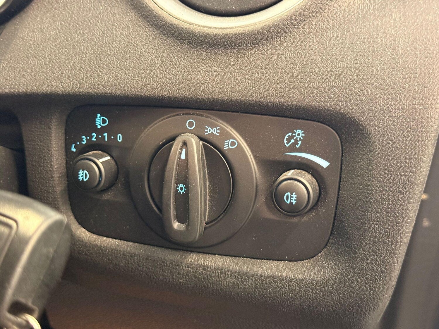 Used Ford Fiesta 2014 for sale - 75839408: Photo 21