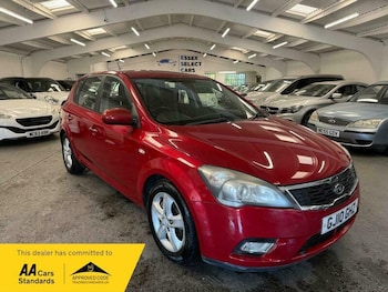 Used Kia Ceed 2010 for sale - 78946892: Photo