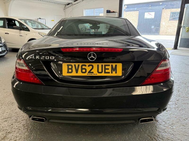 Used Mercedes-Benz SLK 2012 for sale - 76987914: Photo 10